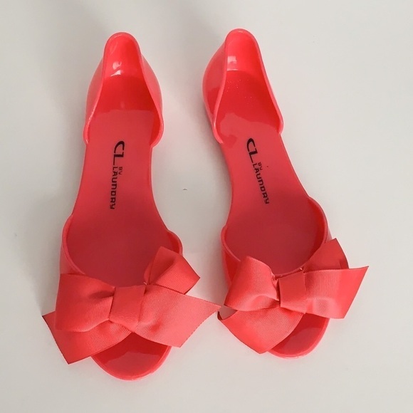 Chinese Laundry Plastic Open Toe Beach Flats Shoes - Picture 2 of 11